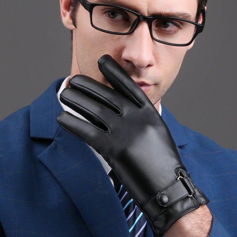 送料無料 メンズ手袋 5本指 防水 スマホ対応 おしゃれ 保温 スマートフォン対応 暖かい フェイクレザー きれいめ あったかい レザー調 裏起毛 てぶくろ 裏ボア シン タッチパネル対応 通勤 冬 お出かけ グローブ 寒さ対策 外出 高級感 上品 防寒 新作からsaleアイテム等