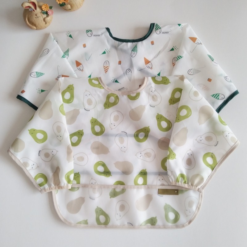 楽天市場 送料無料 お食事エプロン ベビー 撥水 コンパクト イラスト かわいい スモッグ型 離乳食 赤ちゃん 汚れを防ぐ Plus Nao