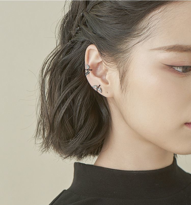 楽天市場 送料無料 イヤーカフ レディース アクセサリー メンズ ペア お揃い おしゃれ かっこいい クール カジュアル コウモリ ギフト プレゼント Plus Nao