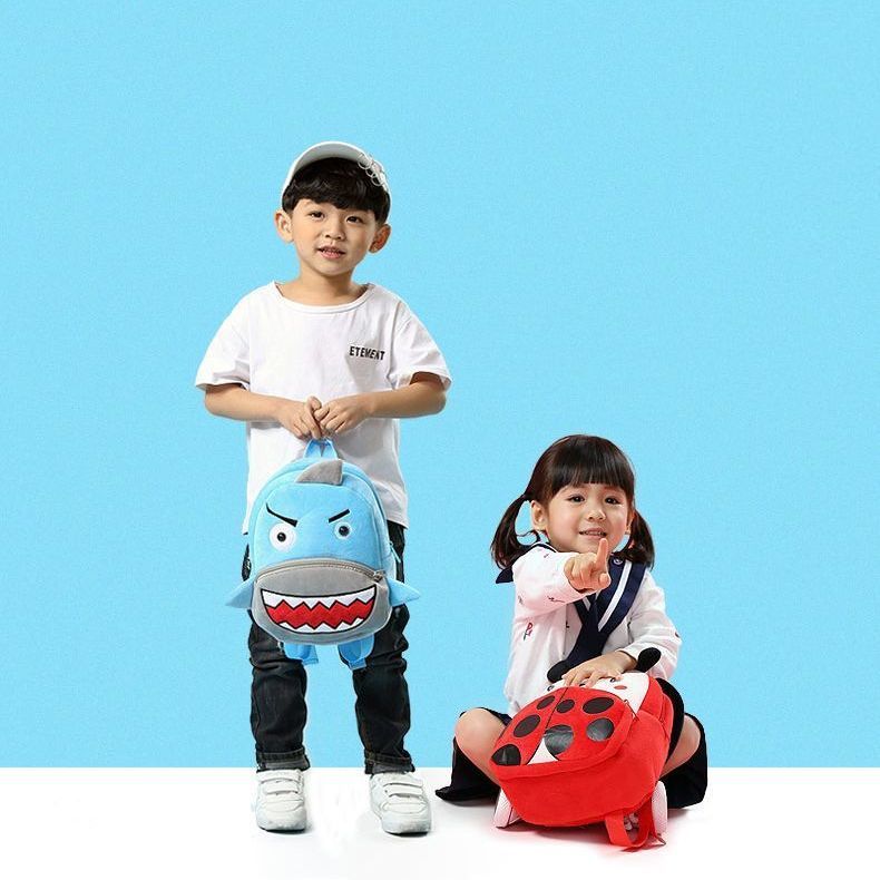 送料無料 リュックサック キッズ アニマル 動物 幼児用 鞄 幼稚園 ぬいぐるみ風 子供 旅行 BAG ファスナーポケット 可愛い デイパック かばん 軽い バッグ 保育園 バックパック 遠足 通園 柔らかい カバン ベビー キャラクター 軽量 ふわふわ キッズファッション | eu ...