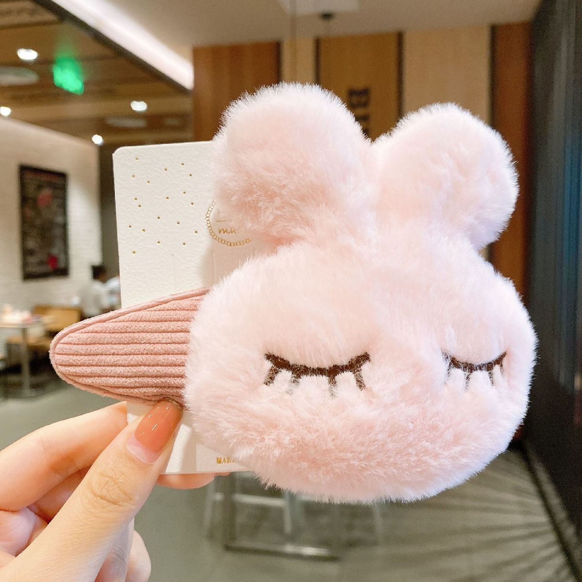 送料無料ヘアピンパッチン留めスリーピンビッグサイズ子供用キッズヘアアクセサリー前髪可愛いふわふわ大きめヘアクリップ髪飾り髪留めヘアアレンジまとめ髪パッチンピンパッチンどめぬいぐるみ刺繍蝶ネクタイ星スター肉球パイナッ