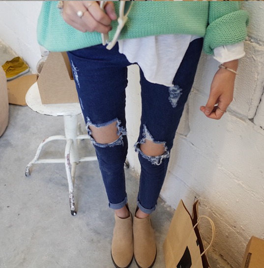 エレガントダメージ ジーンズ レディース 安い 人気のファッション画像