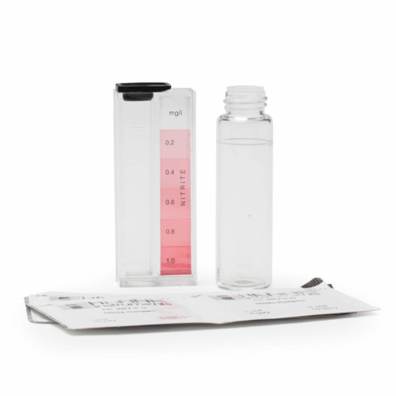 亜硝酸態窒素テストキット 100回分 HI 3873 NO2- -Nとして 0.0～1.0mg/L 現場 簡易 チェック ハンナ カ施 代引不可
