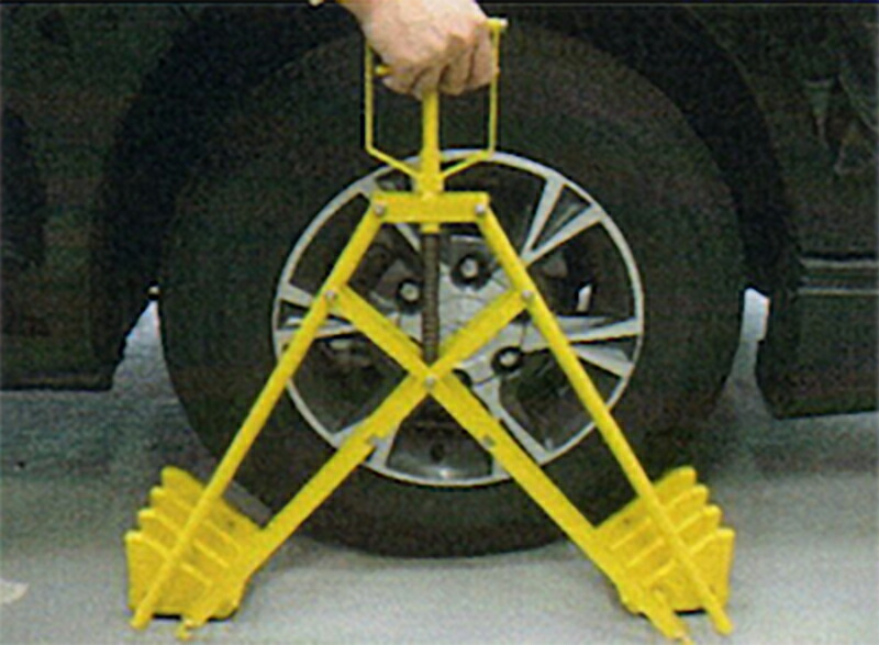 個人宅配送不可 車止め タイヤ ロック道路作業 片手でラクラク 4トン車まで スイングロック Hs Csl 01 ハナイ 代引力不可 Gration Consult Com