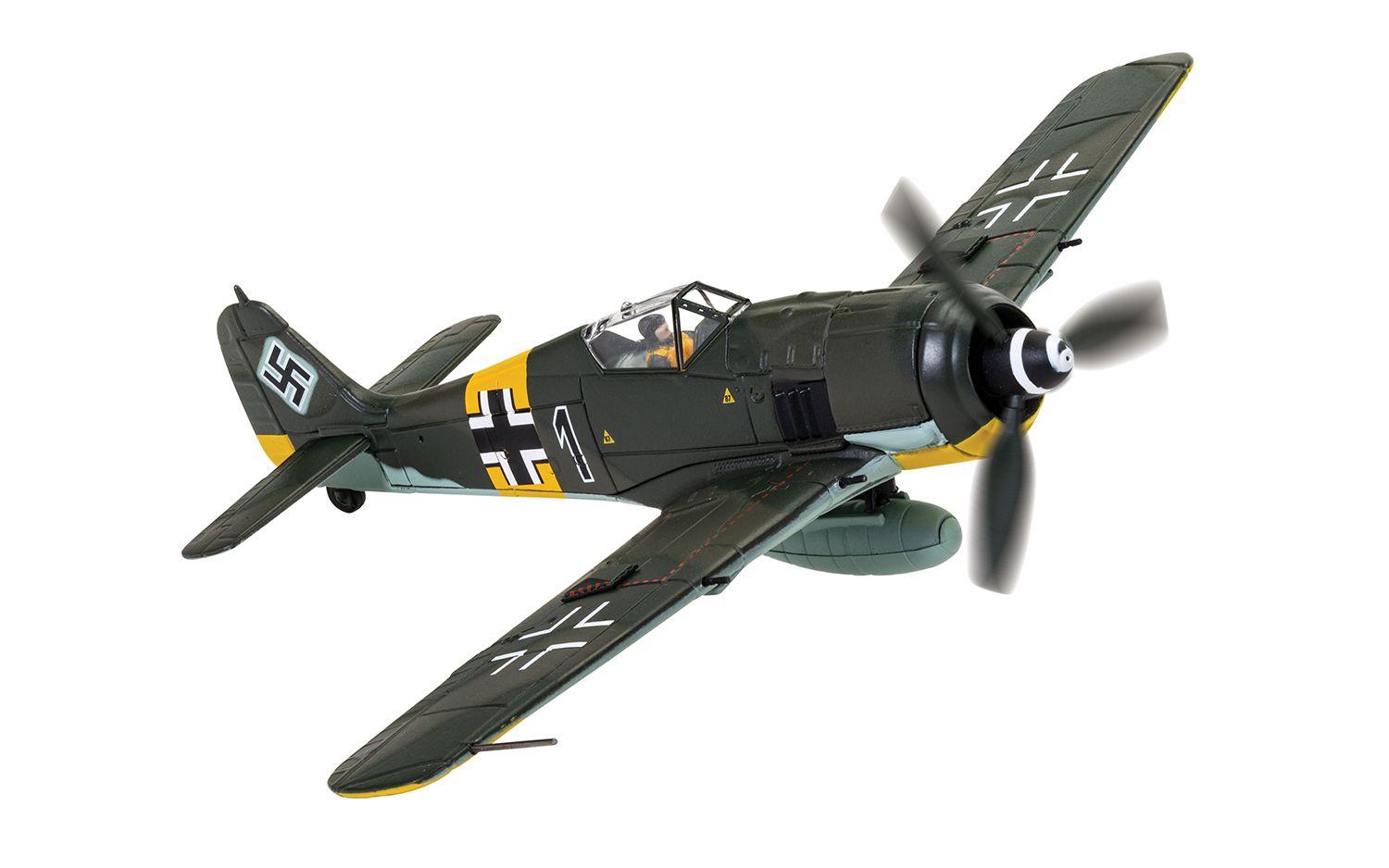 CGAA34318 コーギ 1/72 フォッケウルフ FW 190A-8 ブラック 1 2./JG54 オットー・キッテル