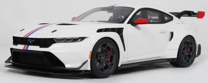 GTS956 GT SPIRIT 1/18 フォード マスタング GTD ’スピリット オブ アメリカ’ 2025 (ホワイト)