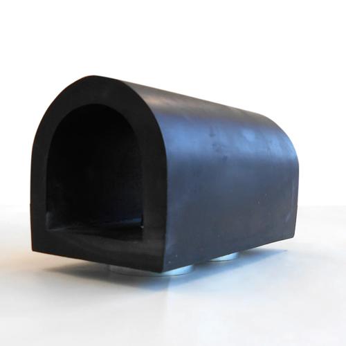 110x100x185粍バンパー(昇降機用/磁石付  100×185×110(H)