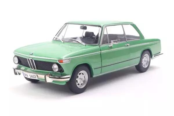 S1808604 SOLIDO 1/18 BMW 1602 1971 (グリーン)