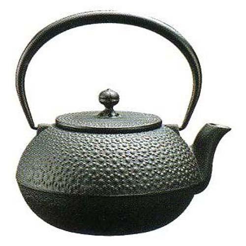 南部地方鉄瓶 新亀甲アラレ 1.25L 直火可・IH不可 茶道具・湯呑・急須-鉄瓶-コーヒー・お茶用品