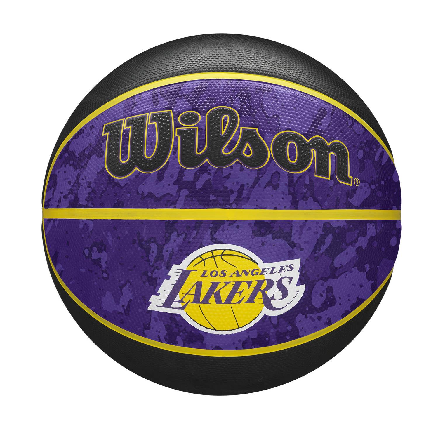 楽天市場】外用スポルディングバスケットボール7号 NBA