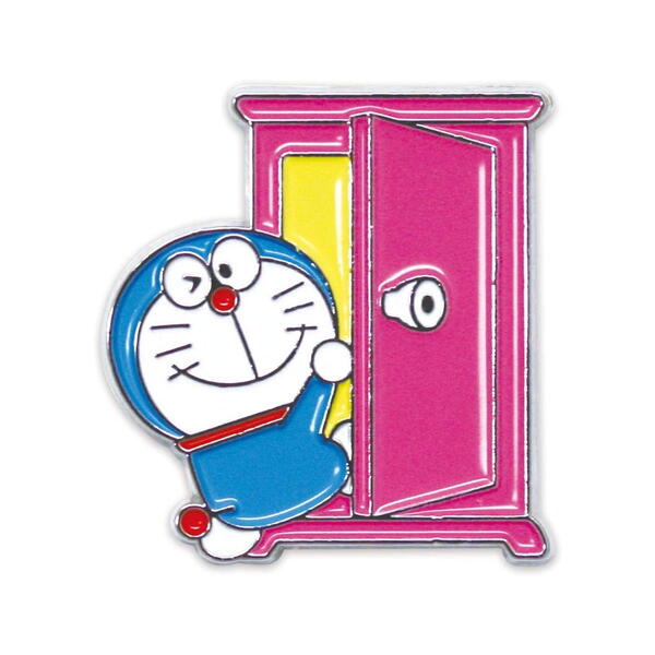 楽天市場 ドラえもん ピンズ どこでもドア Id Pi003 Doraemon キャラクターグッズpoccl