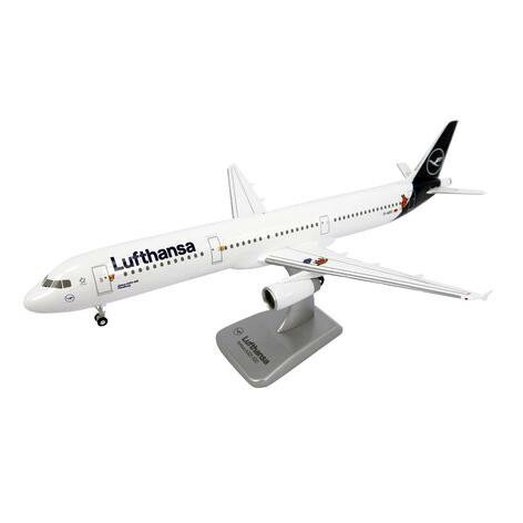 航空機 ひな形 1/200規模 A321 ルフトハンザ 飛行機 照明ランプ付 プラモデル