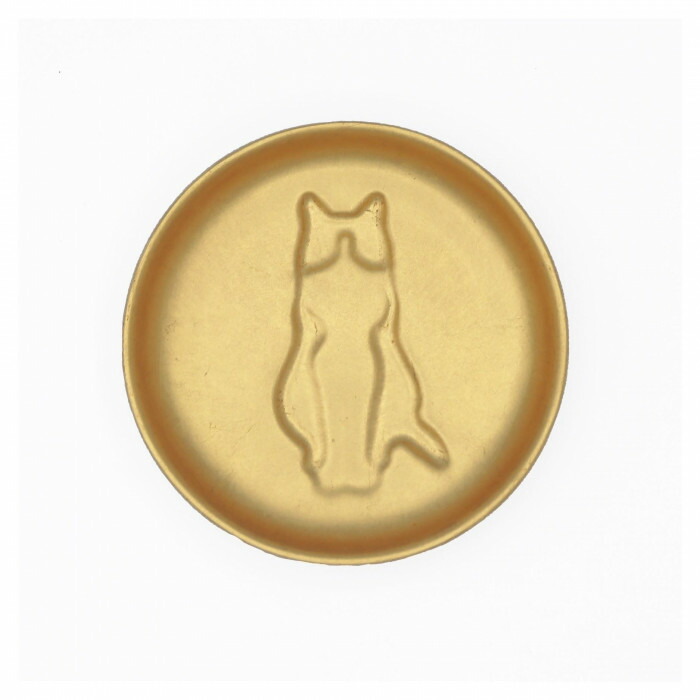 金箔 醤油皿 猫 すわる 瀬戸もの製 芸術品 9糎幅 日本製