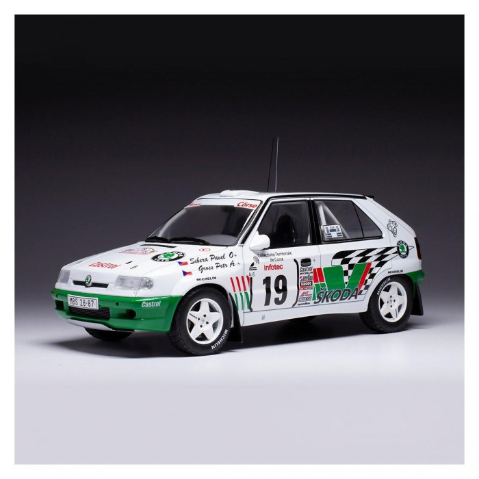 ミニカー 1/18 シュコダ フェリシア 1995 ツールドコルス モデル