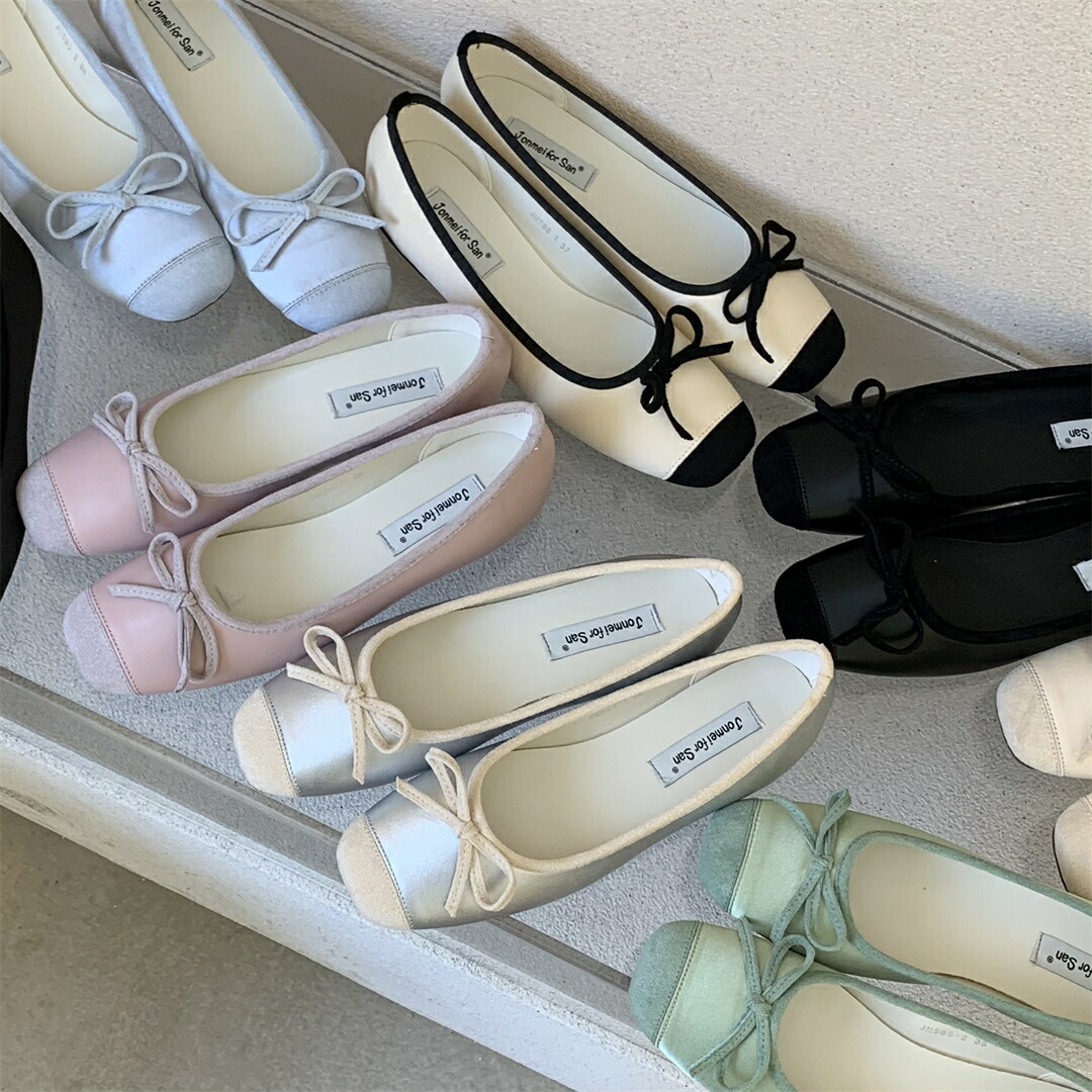 リボンフラットパンプス 平ったいパンプス レディース パンプス シューズ スクエアトゥ 平ったいパンプス 流行り お御役目コーデ ママコーデ. デートコーデ オシャレ ８色つや D512