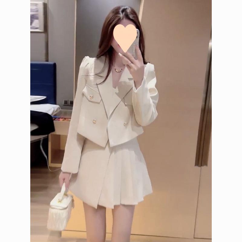 春装 小香? 西装厚地の外套 气? 短裙 ・姶件套装