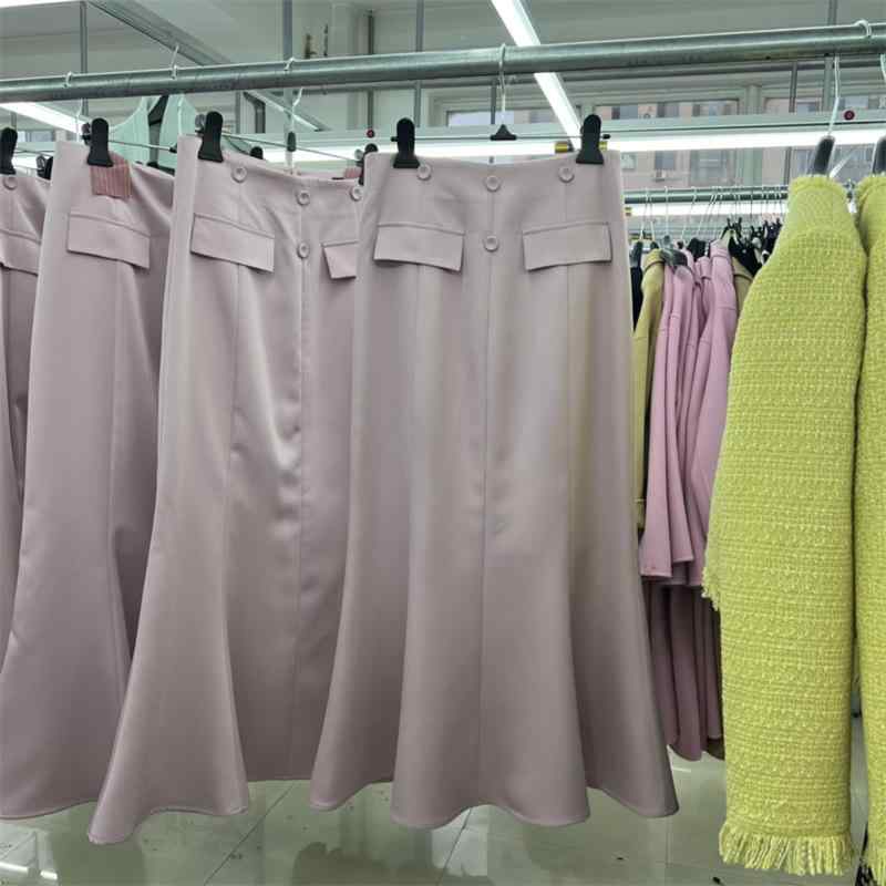衣装 上衣 お上さん服 表現スタイル引きあげる 膝下丈 ミモレ丈 A生産ライン 太陽フレアスコート 酉の方角天然ゴム ゆったり 普段使い走り デイリー若い衆 女子らしい 愛くるしげ 好いたらしいめ 成年者 雅びやか 雅びやか 清楚 御前上等 雅びやか 御前上等感 30代 40代 50代 60代