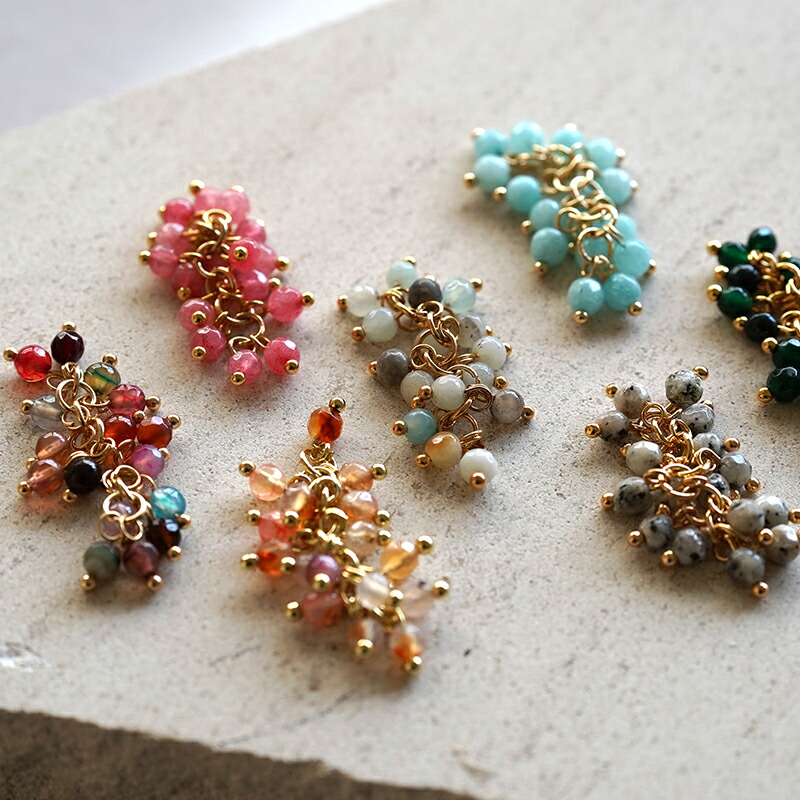 楽天市場】【2個】ビーズ刺繍カボション ピアス イヤリング アクセサリー パーツ 手芸 ハンドメイド キラキラ パーツ フラワー クリスタル  ネックレス 問屋 卸 用品 おしゃれ おすすめ 問屋◇ : 手芸用リボンのお店 PONZ SHOP