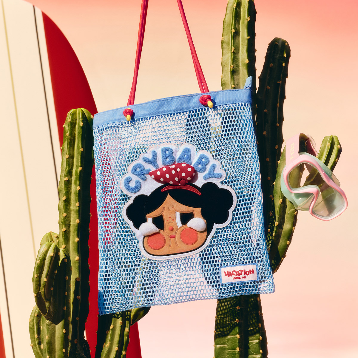 楽天市場】SKULLPANDA x Wednesday ぬいぐるみ (ネヴァーモア学園制服