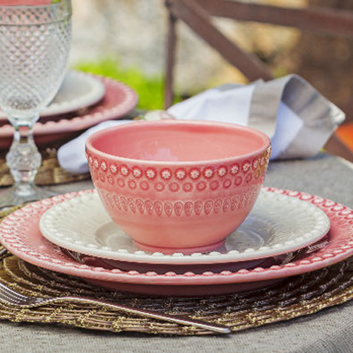 ポルトガルを代表する陶器メーカー　ボルダロピニェイロのテーブルウエア　南欧の豊かなライフスタイルをご家庭に！　デイジーを散りばめた個性的で華やかなデザイン　ファンタジア　カフェオレボウル　おしゃれなポルトガル食器　レンジOK　食洗器OK 入学 お祝い 母の日画像