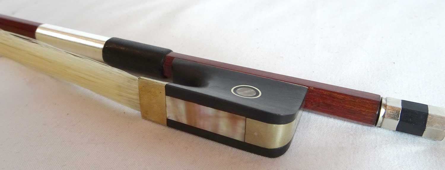 楽天市場】チェロ弓 フェルナンブコ棹、シェル・フロッグ、シルバー