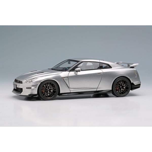 アイドロン 1/43 ニッサン GT-R Premium edition 2025 アルティメイトメタルシルバー 完成品ミニカー EM773A 25,383円