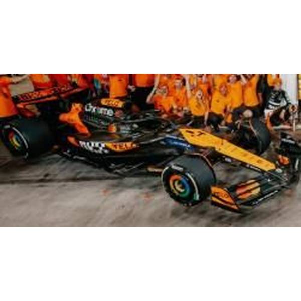 スパーク 1/43 マクラーレン MCL38 No.4&No.81 2024 F1 コンストラクターズチャンピオン L.ノリス/O.ピアストリ 2台セット 完成品ミニカー S9571|ポストホビーWEBSHOP