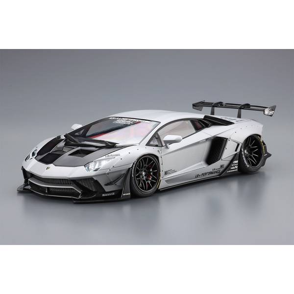 アオシマ 1/24 リバティーウォーク No.19 LBワークス ランボルギーニ アヴェンタドール リミテッド Ver.1 スケールモデル 4905083202333