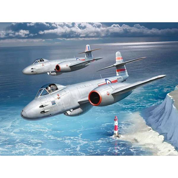 ドイツレベル 1/32 グロスター ミーティア F.8/FR.9 - First Edition スケールモデル 03779