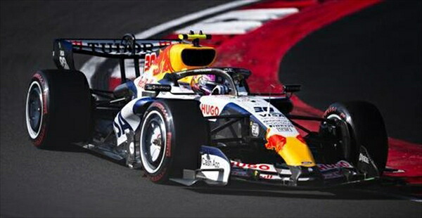 【11月予約】スパーク 1/18 Visa Cash App Racing Bulls VCARB 03 F1 中国GP 2026 7位 No.30 Liam Lawson 完成品ミニカー 18S1271