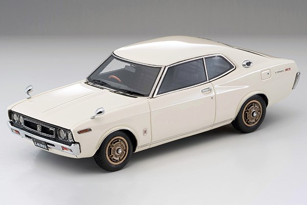 MARK43 1/43 ニッサン ローレル ターボ ホワイトパールツートン Amazon | mark43 1/43 ニッサン ローレル ターボ メダリスト C33