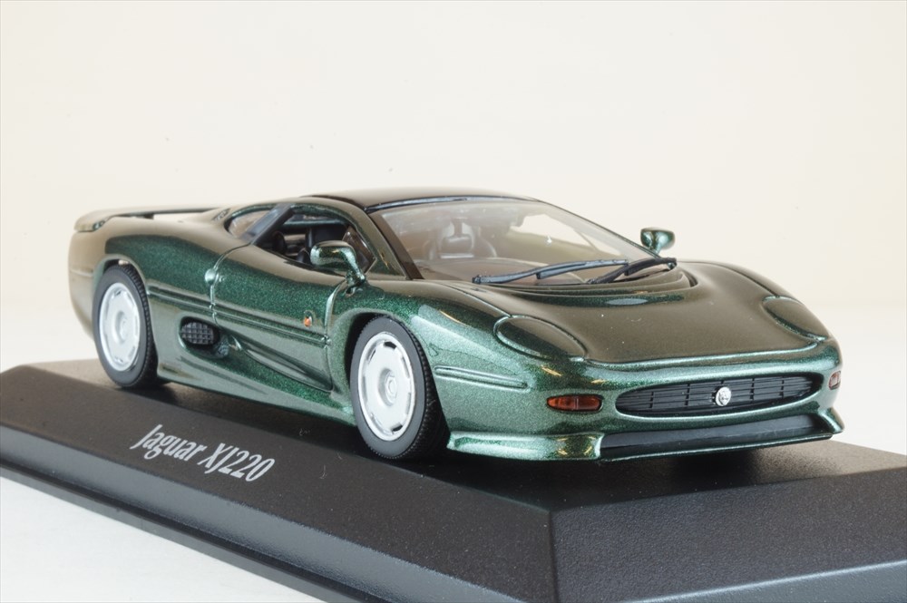 PMA 1/43 ジャガー XJS コンバーチ ブル 1988 ブラック PMA 1/43 ジャガー XJS コンバーチ ブル 1988 ブラック - メルカリ