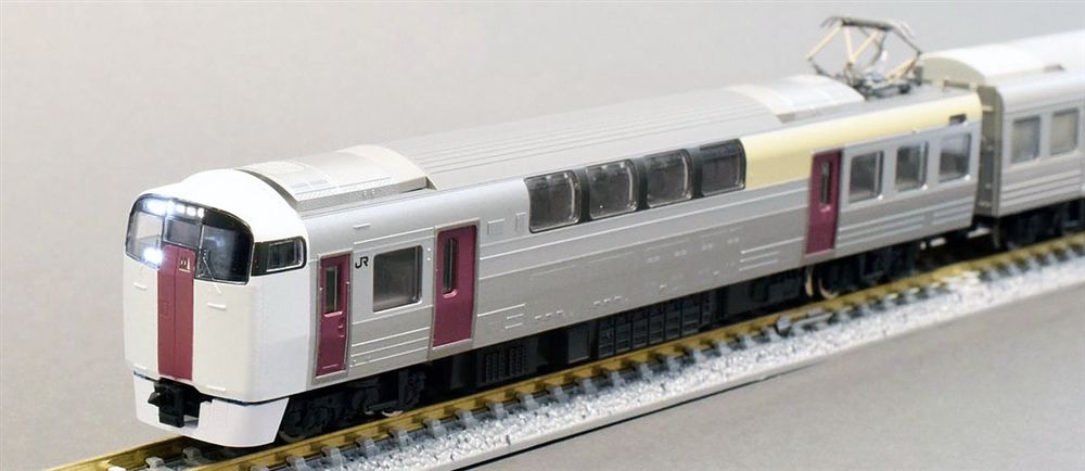 トミックス Nゲージ JR 215系近郊電車(2次車)基本セット(4両) 鉄道模型 98444