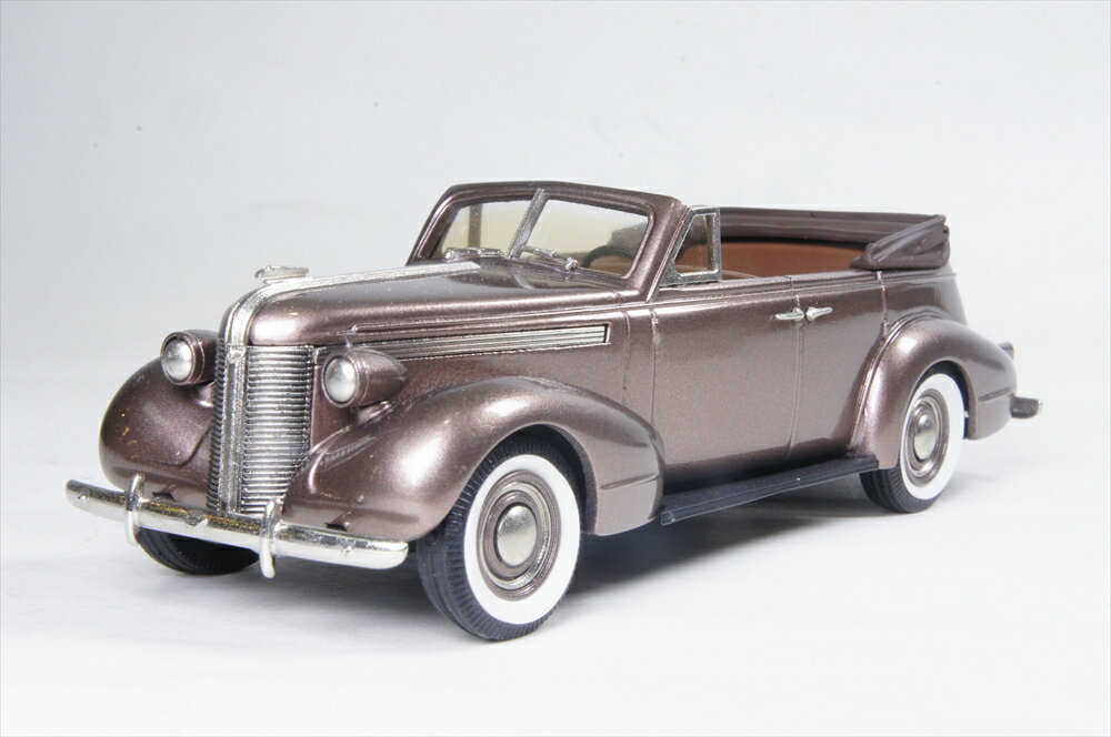 ブルックリン 1/43 ポンティアック デラックス シックス ４ドア 1937 メタリックブラウン 完成品ミニカー PC02｜ポストホビーミニカーショップ 11,583円
