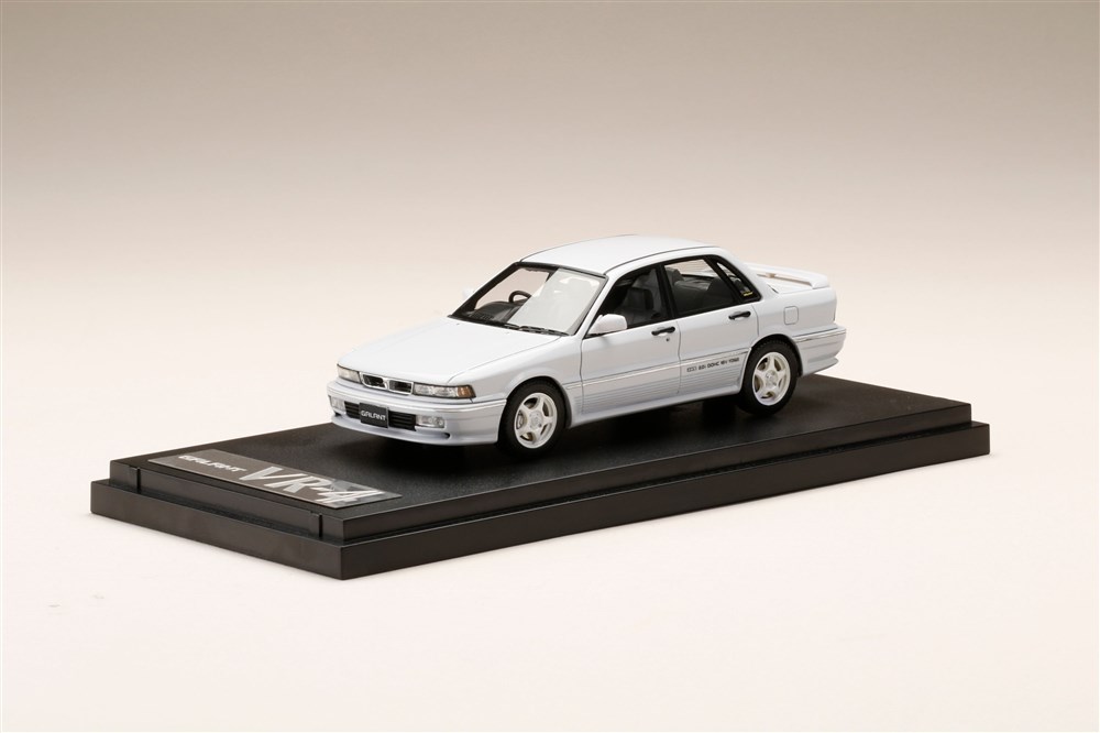 ミニカー　1/43　三菱　ミニカー　ギャランフォルティス　ホワイトパール Amazon.co.jp: WIT'S 1/43 ミツビシ ギャラン フォルティス