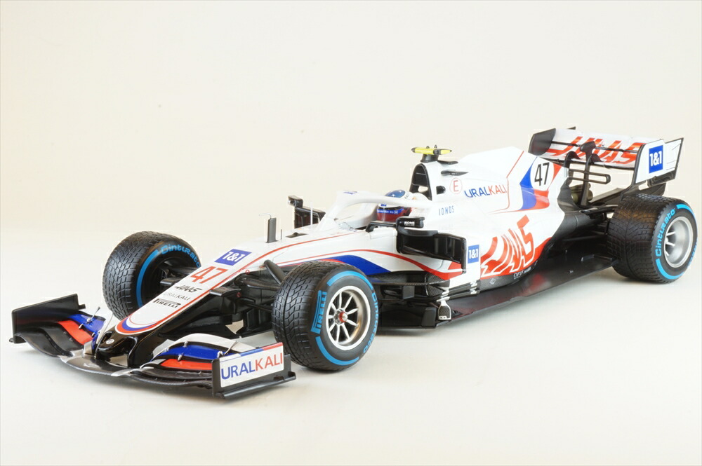 ミニチャンプス　1/43ケビン　マグヌッセン　3台セット 楽天市場】ミニチャンプス 1/43 フェラーリ VF-19 リッチ