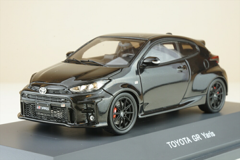 トヨタ　TOYOTA ヤリス　GR 限定ミニカー 楽天市場】ミニカー 1/18 トヨタ ヤリス GR サーキット