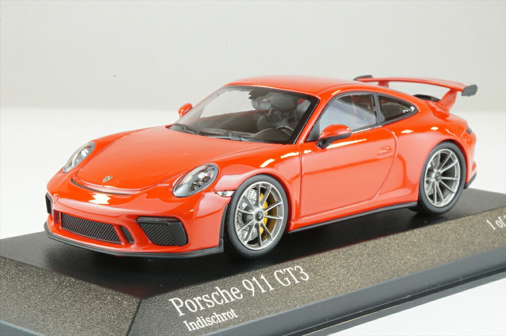 ポルシェ特注 ミニチャンプス ポルシェ マカンS Macans 1/43 楽天市場】ミニチャンプス 1/43 ポルシェ マカン ターボ 2018