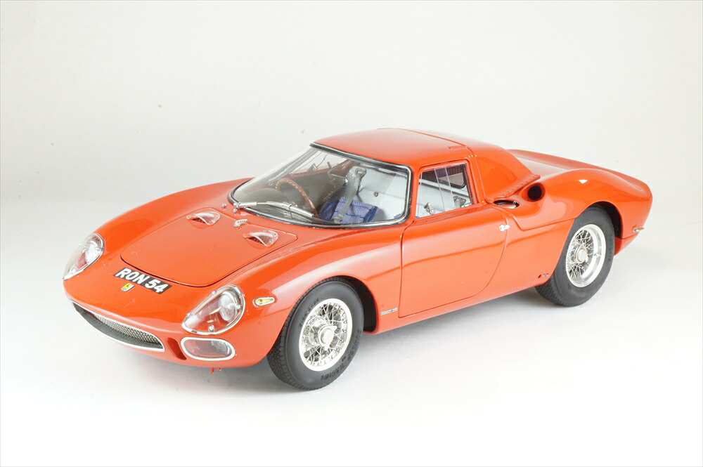 CMC 1/18 フェラーリ 250 LM Ron Fry Chassis 6105 右手持ち部分遣りかた 切り上げる品ミニカー M-266