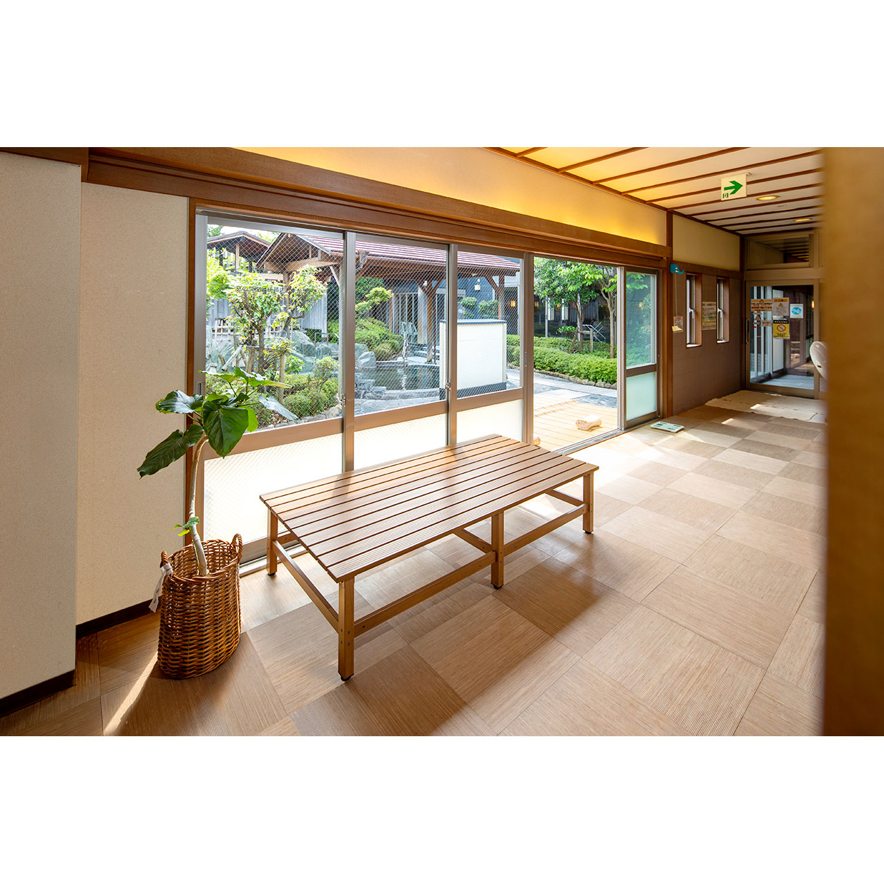 【本日P2倍】 美WOODデッキ 90x180 NW（1個）タカショー ガーデニング 家庭菜園 ハーブ 観葉植物 庭 ベランダ 花苗｜ハーブ苗のポタジェガーデン