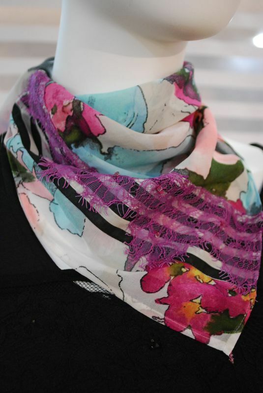 大特価 新着正規販売代理店 さえら トリックトラック スカーフ ピンク系 日本製 日よけ 紫外線防止 高級 大人 ファッション おしゃれ レディース 女性 エレガント 上品 40代 50代 60代 Www Tonna Com