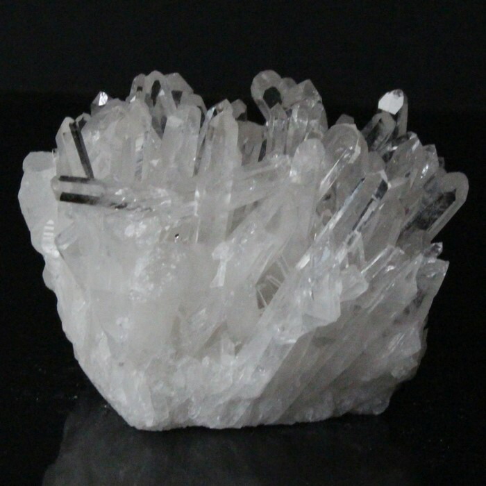 水晶クラスター　クリスタル　浄化　天然石　鉱石　パワーストーン 楽天市場】水晶 クラスター Crystal クリスタル すいしょう