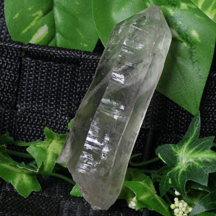 楽天市場】ヒマラヤ水晶 原石 ポイント｜Crystal ロック