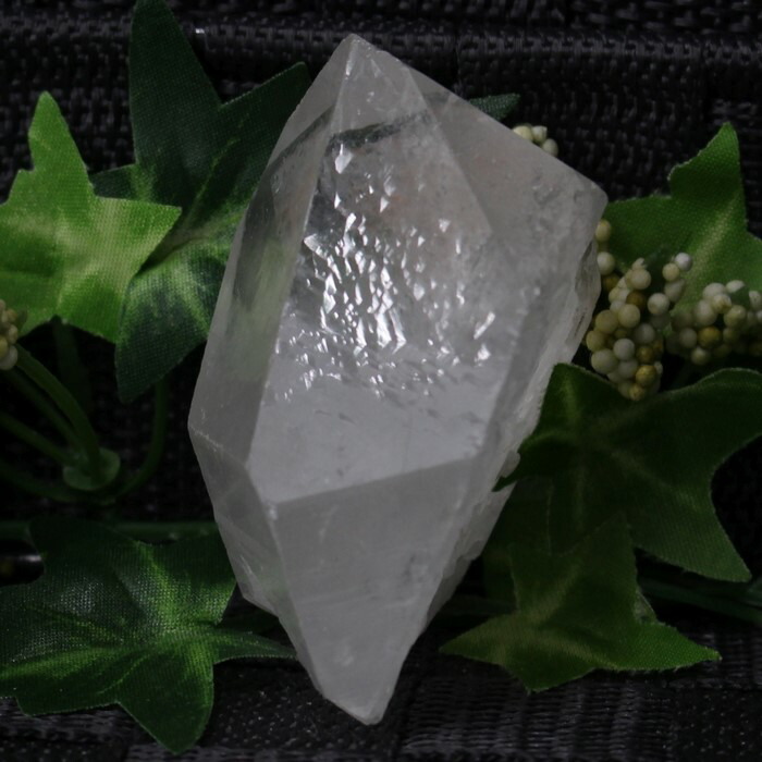 楽天市場】ヒマラヤ水晶 原石 ポイント すいしょう クリスタル Crystal