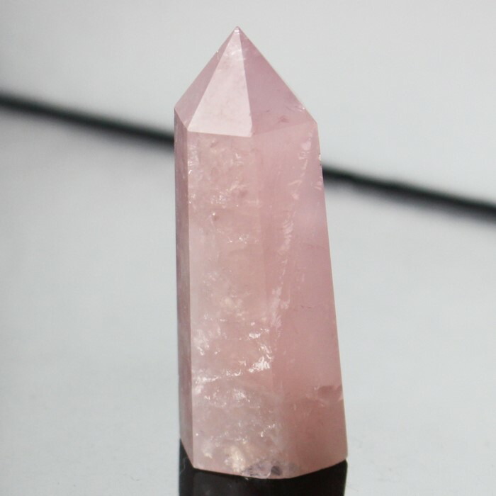 原石　ローズクォーツ　天然石　紅水晶　ピンク　インテリア　開運　パワーストーン a34899-1_700.jpg