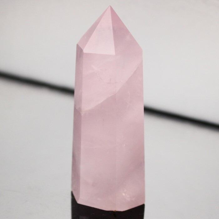 ローズクォーツ　六角柱　タワー　ピンク　天然石　パワーストーン ローズクオーツ a34987-1_700.jpg