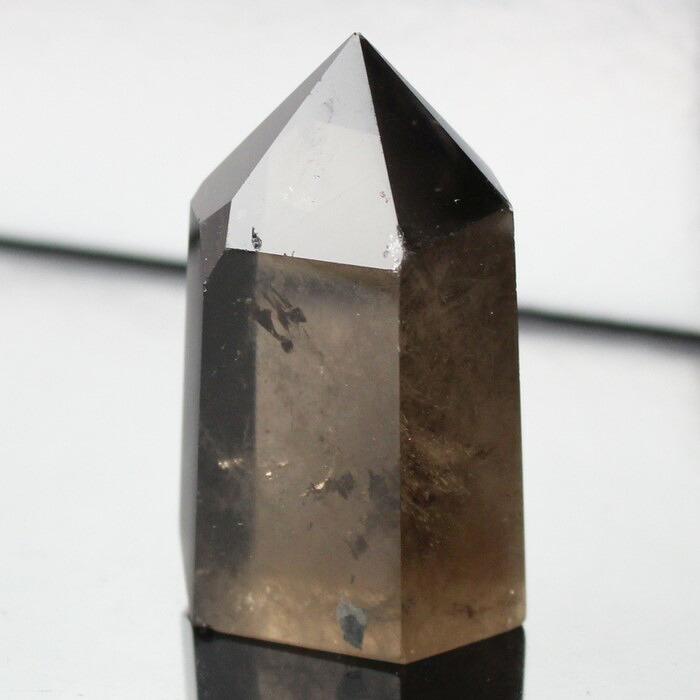 スモーキークォーツ ポイント 煙水晶 Smoky Quartz カンゴーム スモーキークォーツ 原石 ポイント 柱 石 置物 Point スモーキークォーツポイント パワーストーン スモーキークォーツ 人気 おすすめ 天然石 海外直輸入価格 スモーキークォーツ