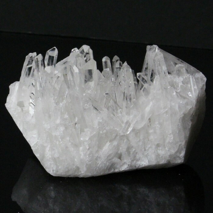 水晶 クラスター ロッククリスタル Crystal クリスタル クォーツ 水晶 浄化 クラスター 原石 浄化用水晶 インテリア 天然水晶 Cluster 石 置物 水晶クラスター おすすめ パワーストーン 水晶 天然石 人気 水晶