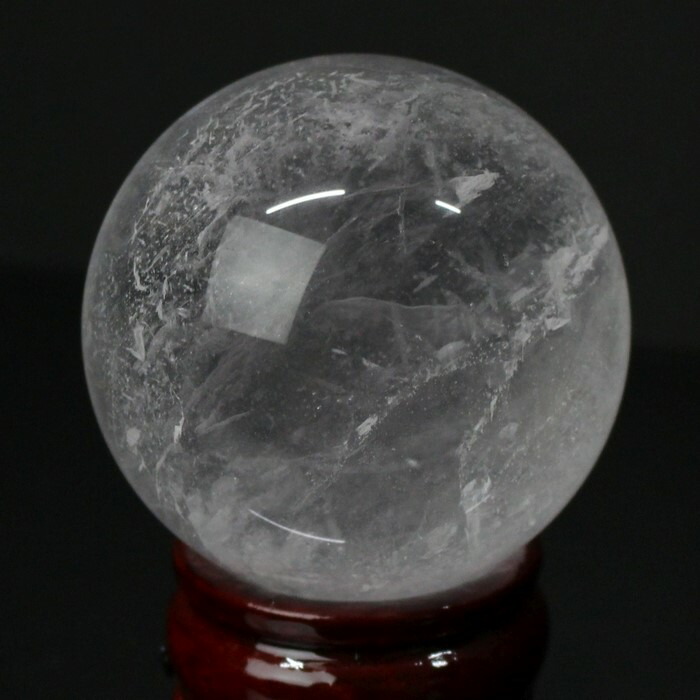 天然石パワーストーン水晶玉 約78mm(台付き)￼ 楽天市場】最高級 天然 貫入水晶 丸玉 約48mm 天然石 パワーストーン