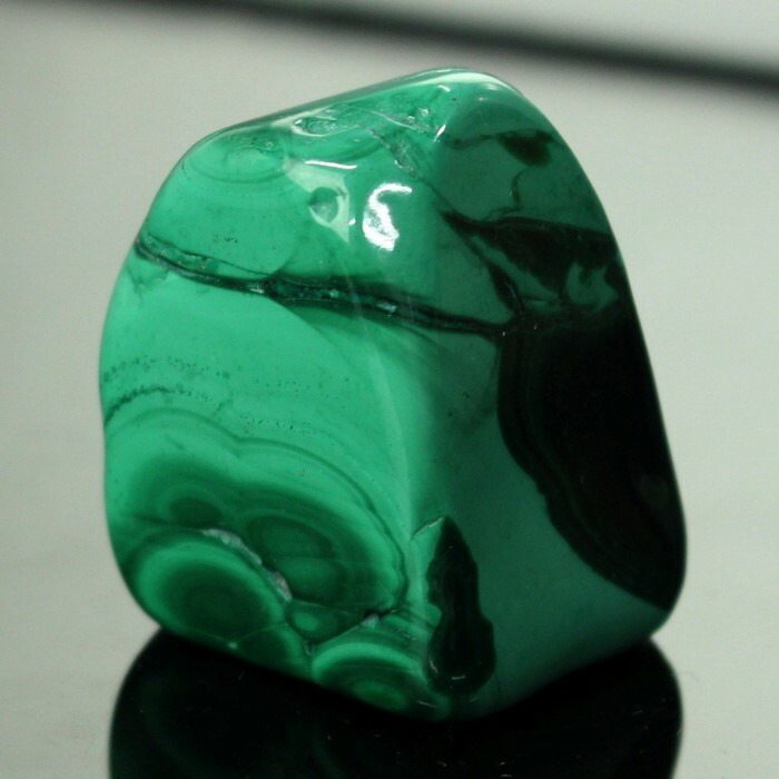 楽天市場】【33mm】マラカイト 丸玉 Malachite 孔雀石 楽天市場】【33mm】マラカイト 丸玉 Malachite 孔雀石